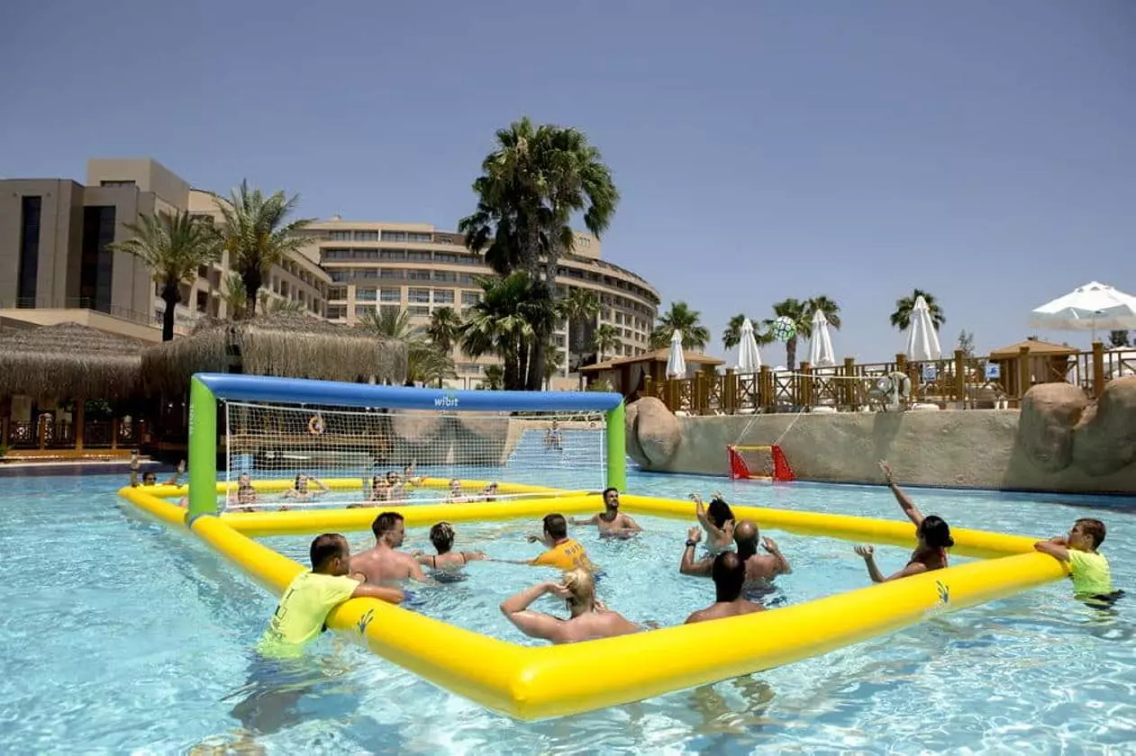 FAMERESIDENCE_LARA (24).jpg